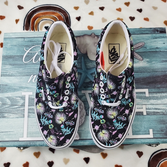 Vans Paradise Floral 💐🌹🌸 ERA - Picture 9 of 13